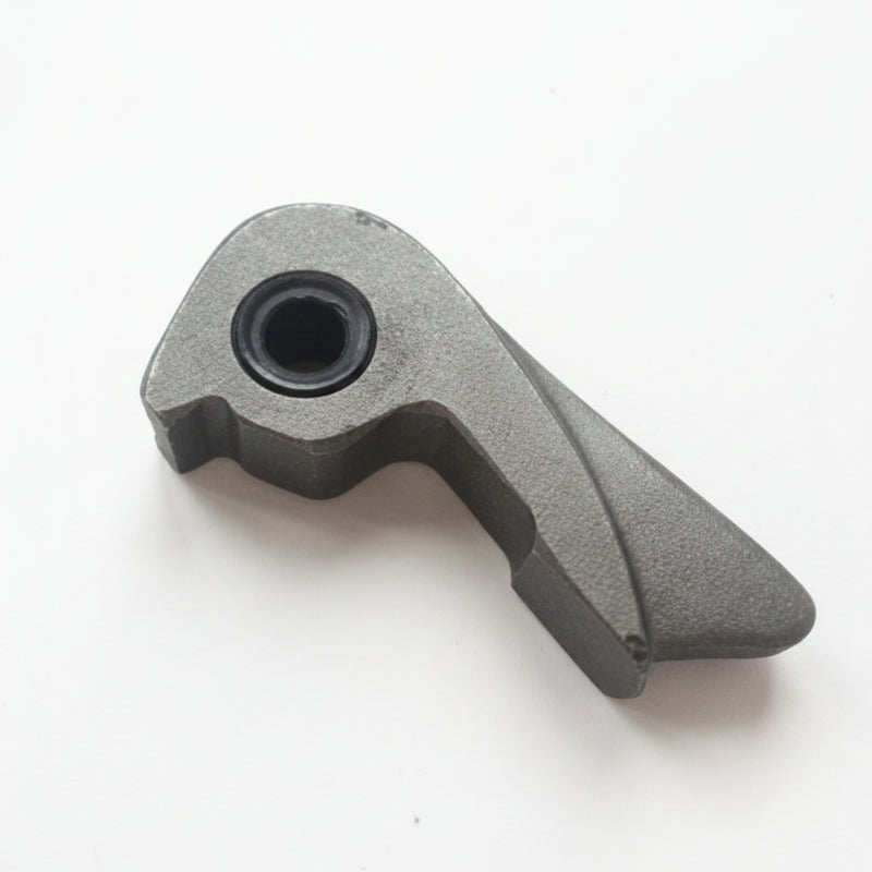 F815269 Conjunto de Retenedor de Pestillo CP | LATCH RETAINER ASS'Y