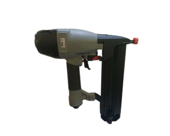 Pistola de Clavos de Alta Resistencia PTN7154 | Potencia Extrema para Estructuras de Madera y Enmarcado Profesional