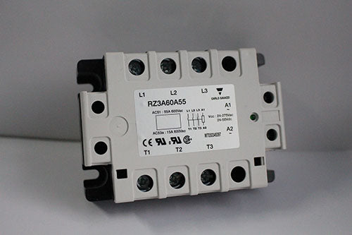 Relevador de Estado Sólido Trifásico Carlo Gavazzi RZ3A60A55 600 Vca 55 A