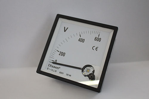 Voltímetro Analógico Dixsen DE-96 0-300 y 0-600 Vca 9.6 x 9.6 cm