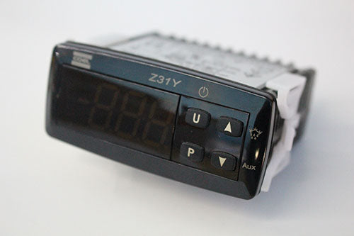 Controlador de Temperatura Digital Coel Z31YHRR 100 a 240 Vca 2 Salidas 3 Dígitos