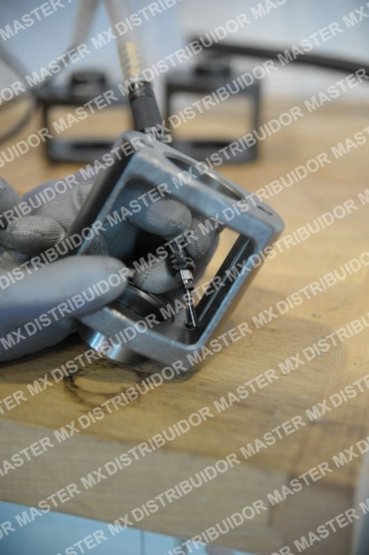 Mini Esmeril Neumatico Chicago Pneumatic CP3000-600CR 60000 RPM Boquilla 3 mm - Rectificador de Precision