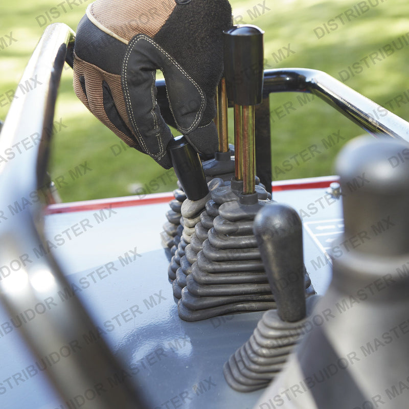Minicargadora Compacta de Orugas NorTrac 25MTLD | Motor Diesel 25 HP
